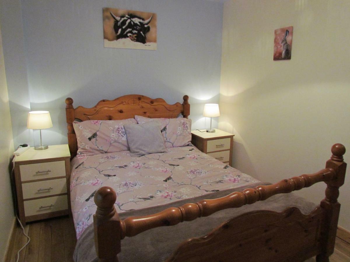 Farraline Court Apartment Инвернес Екстериор снимка
